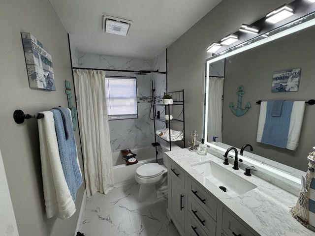 4141 69th STREET, Milwaukee, WI 53216