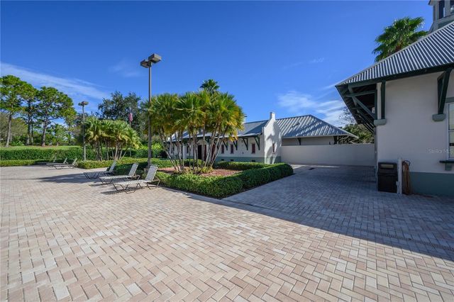 10248 WOODFORD BRIDGE STREET, Tampa, FL 33626