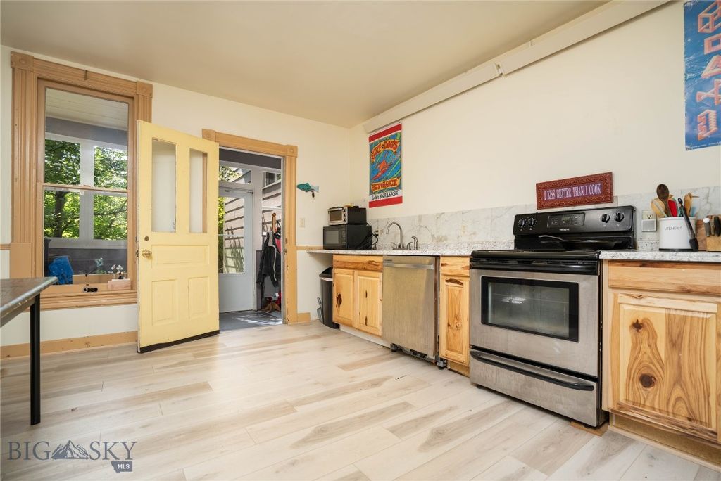 419 S 3rd Avenue, Bozeman, MT 59715 photo 8