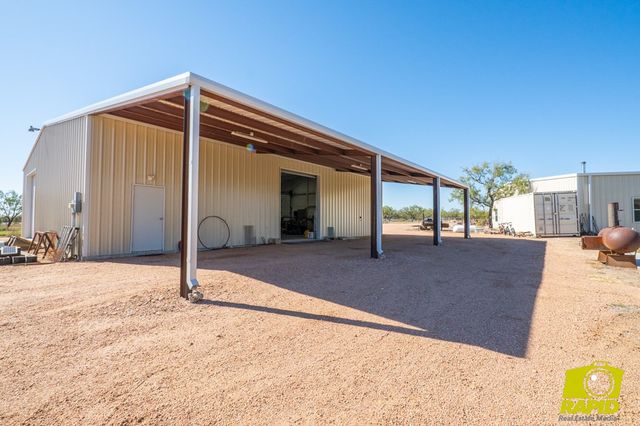 2111 Copper Rock Road, San Angelo, TX 76904