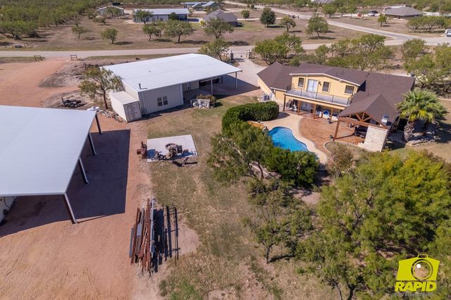 2111 Copper Rock Road, San Angelo, TX 76904