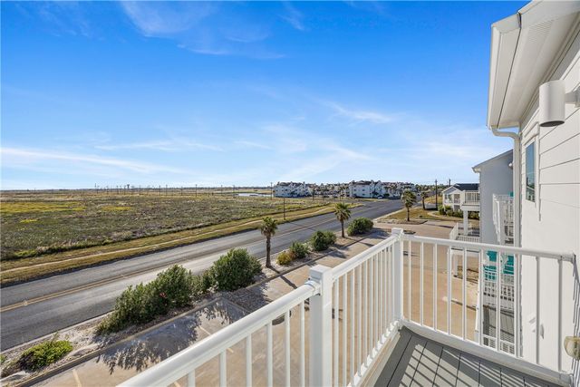 14814 Whitecap Blvd, Corpus Christi, TX 78418