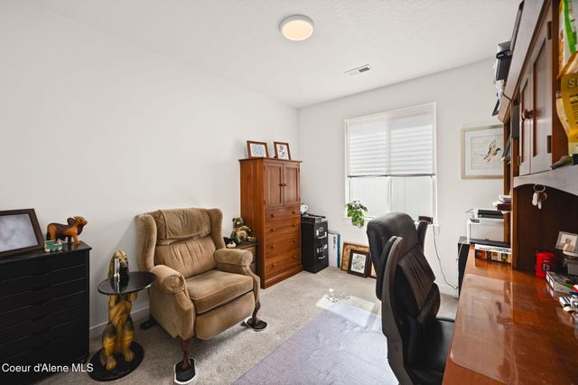 16037 N Hadley Loop, Rathdrum, ID 83858