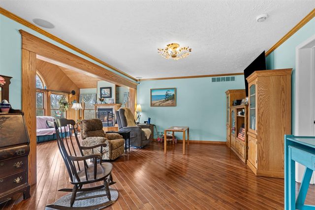 360 Chatterson Road, Muskegon, MI 49442