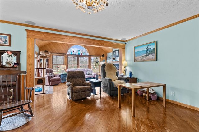360 Chatterson Road, Muskegon, MI 49442