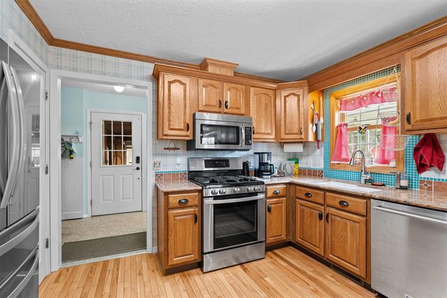 360 Chatterson Road, Muskegon, MI 49442