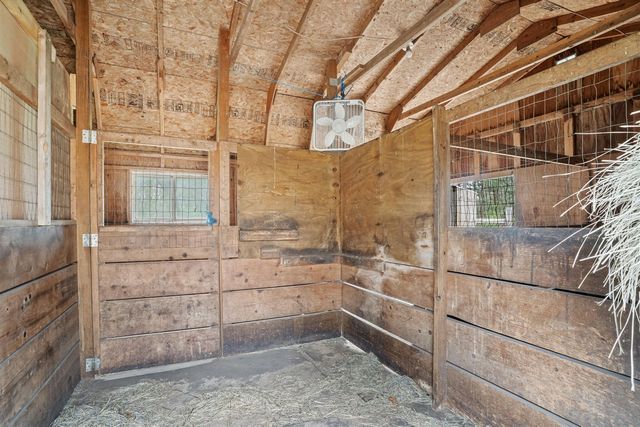 360 Chatterson Road, Muskegon, MI 49442