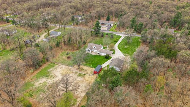 360 Chatterson Road, Muskegon, MI 49442