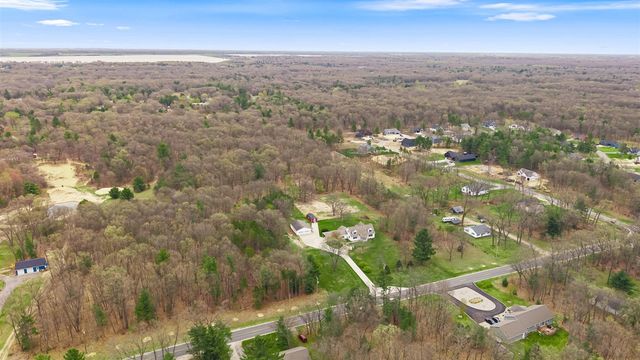 360 Chatterson Road, Muskegon, MI 49442