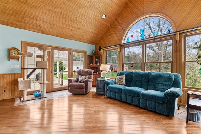 360 Chatterson Road, Muskegon, MI 49442