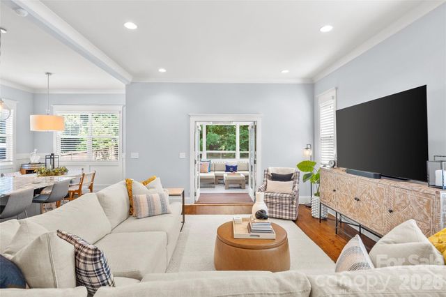 1421 Downs Avenue, Charlotte, NC 28205