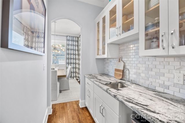 1421 Downs Avenue, Charlotte, NC 28205