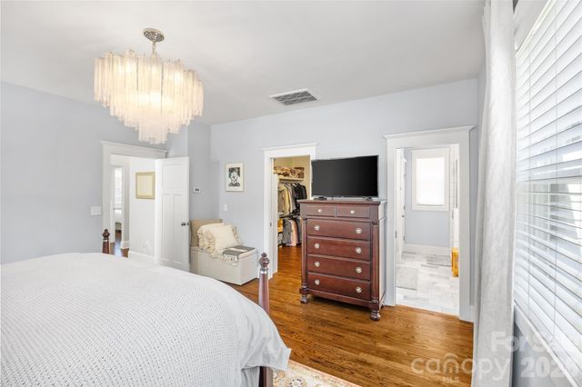 1421 Downs Avenue, Charlotte, NC 28205