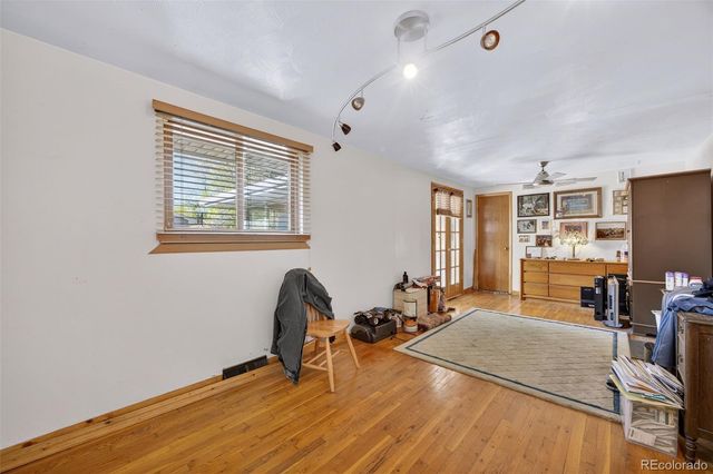 1337 Sharpe Place, Longmont, CO 80501