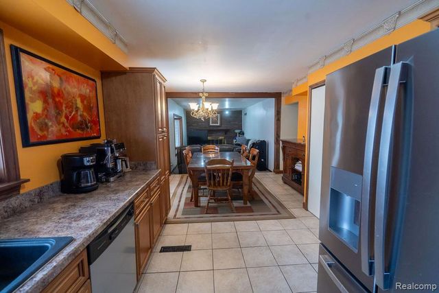 19495 Wherle Drive, Riverview, MI 48193