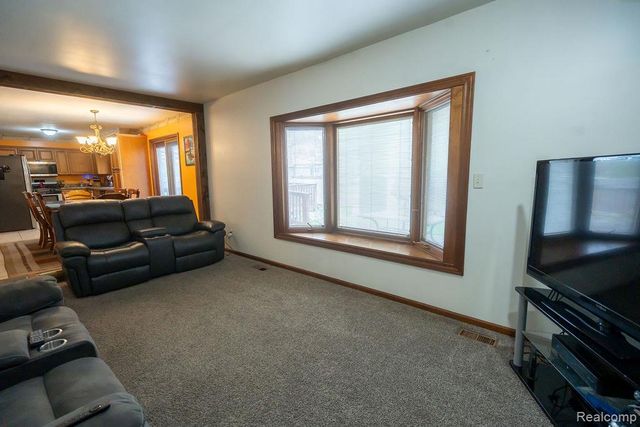 19495 Wherle Drive, Riverview, MI 48193