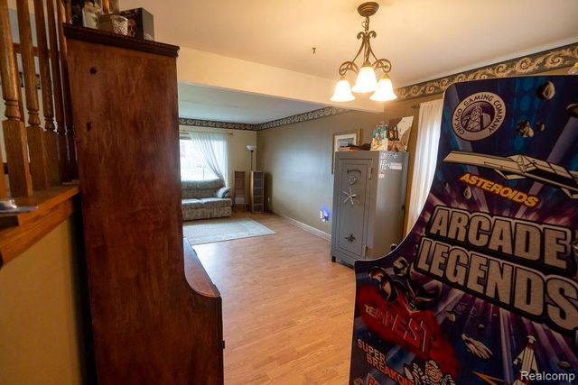 19495 Wherle Drive, Riverview, MI 48193