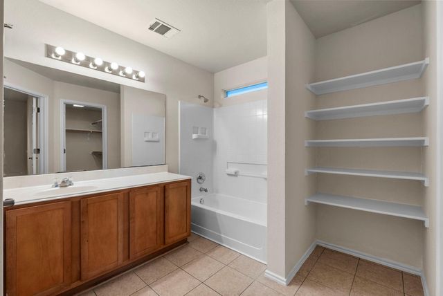 9424 Castle Pines DR, Austin, TX 78717