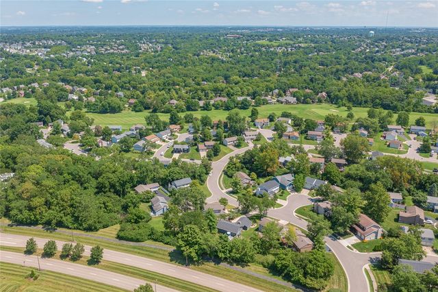 8128 Rollingwood Way, West Chester, OH 45069