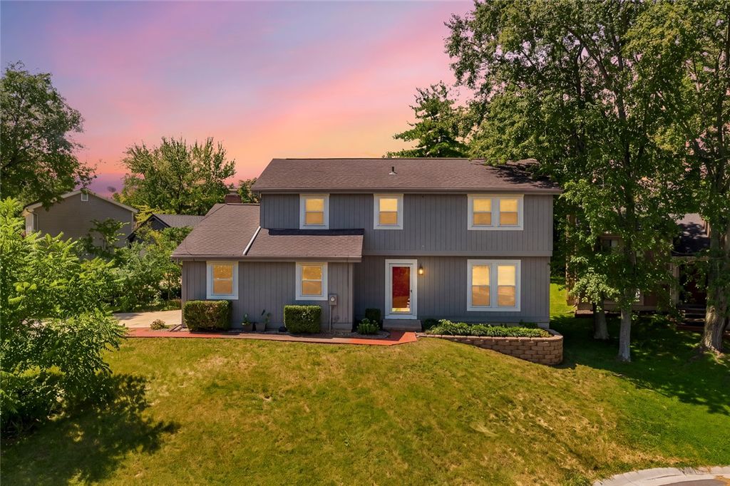 8128 Rollingwood Way, West Chester, OH 45069