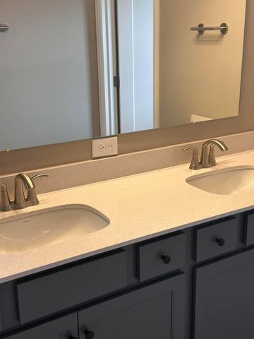 2027 Aerotrain Court N, Plain City, OH 43064