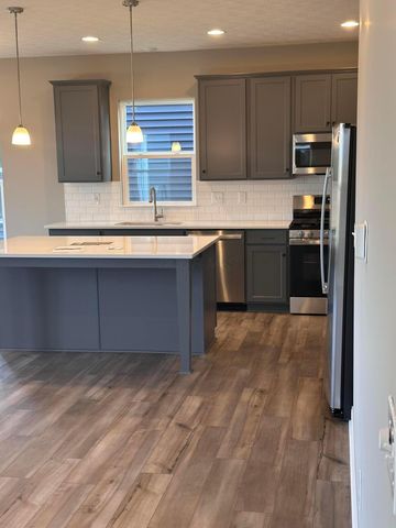 2027 Aerotrain Court N, Plain City, OH 43064