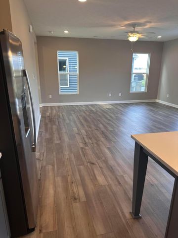 2027 Aerotrain Court N, Plain City, OH 43064