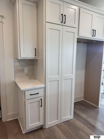 10212 S 180th Avenue Circle, Omaha, NE 68136