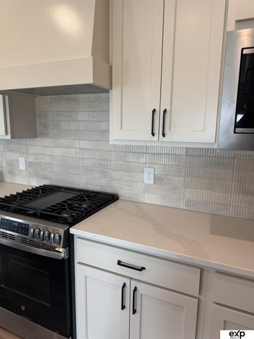 10212 S 180th Avenue Circle, Omaha, NE 68136