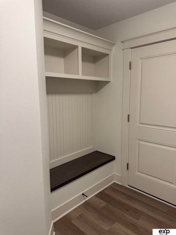 10212 S 180th Avenue Circle, Omaha, NE 68136