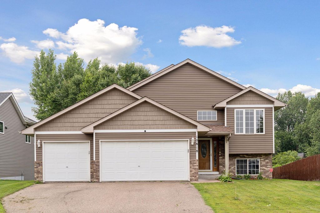 10818 Able Street NE, Blaine, MN 55434