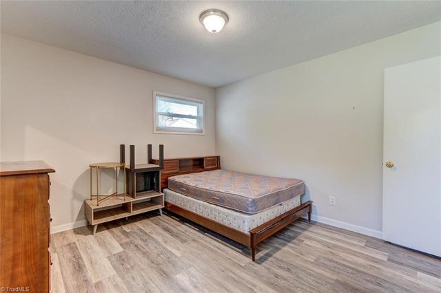 1613 Courtland Avenue, Reidsville, NC 27320