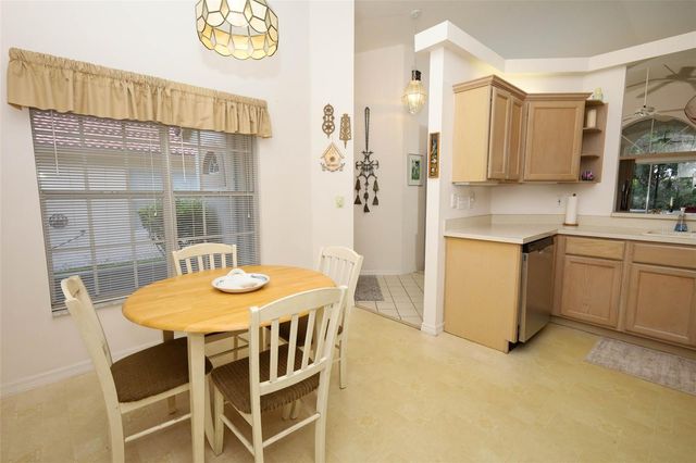 1029 E PEBBLE BEACH CIRCLE, Winter Springs, FL 32708