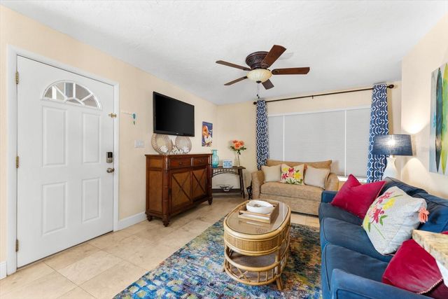 6451 ELMWOOD AVENUE H, Sarasota, FL 34231