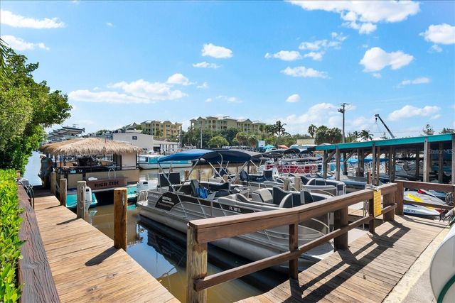 6451 ELMWOOD AVENUE H, Sarasota, FL 34231