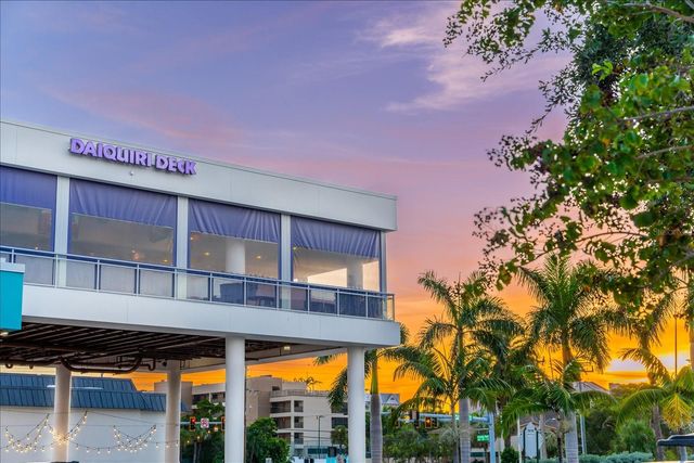 6451 ELMWOOD AVENUE H, Sarasota, FL 34231