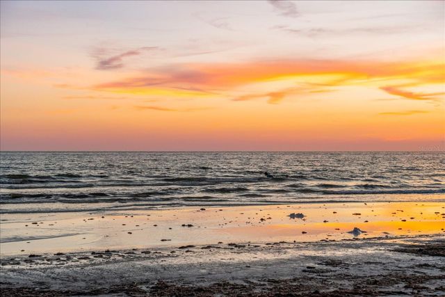 6451 ELMWOOD AVENUE H, Sarasota, FL 34231