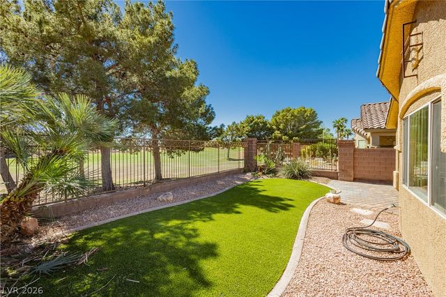 5657 Harbour Pointe Avenue, Las Vegas, NV 89122