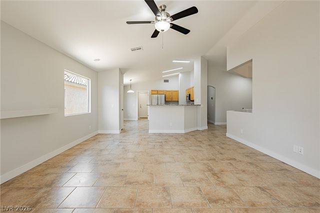 5657 Harbour Pointe Avenue, Las Vegas, NV 89122