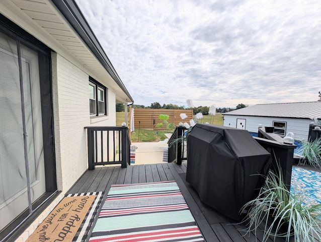 14 Simmons Cir, Fayetteville, TN 37334