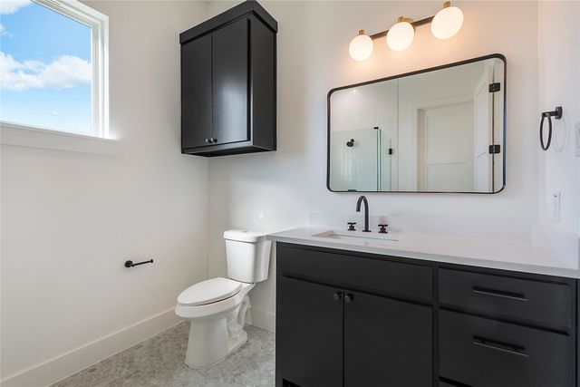 430 Whispering Way, Red Oak, TX 75154