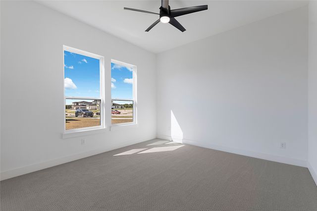 430 Whispering Way, Red Oak, TX 75154
