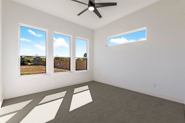 430 Whispering Way, Red Oak, TX 75154