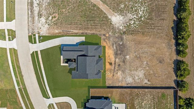 430 Whispering Way, Red Oak, TX 75154