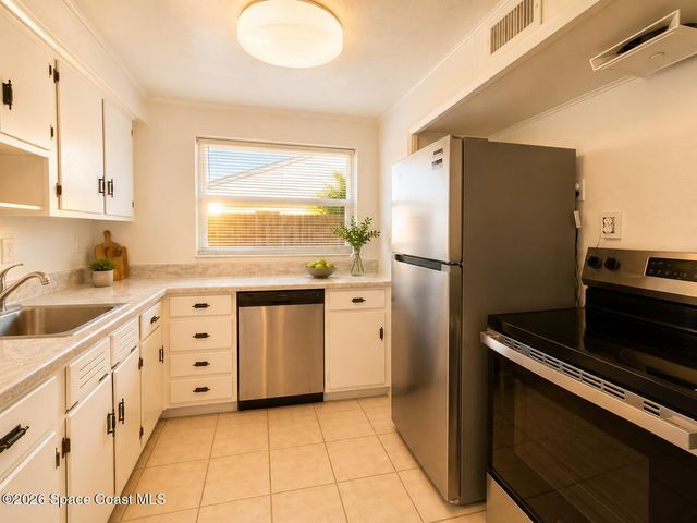 105 Primrose Lane SE, Melbourne, FL 32901