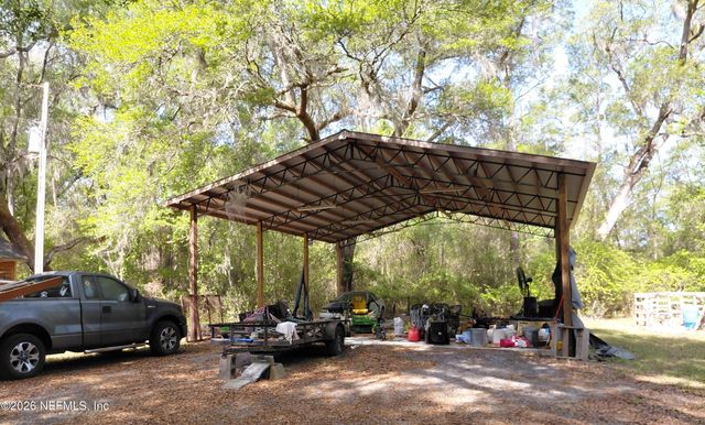 5824 JONES CREEK Road, Keystone Heights, FL 32656