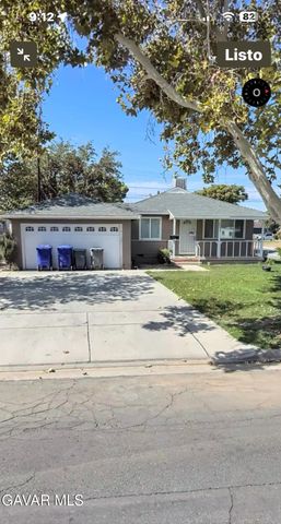 38657 Ladelle Avenue, Palmdale, CA 93550