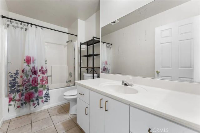 1750 E Avenue Q14, Palmdale, CA 93550