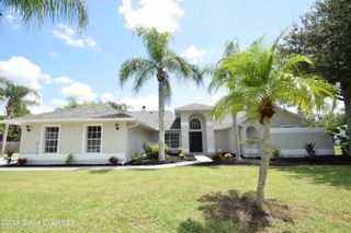 1070 Dolores Road NE, Palm Bay, FL 32907
