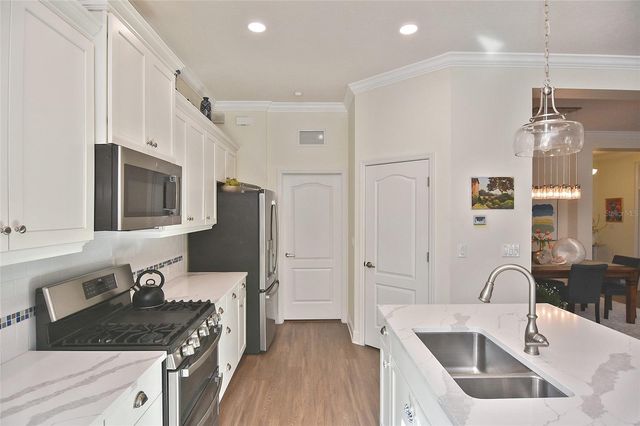 27352 DRIVER LANE, Englewood, FL 34223